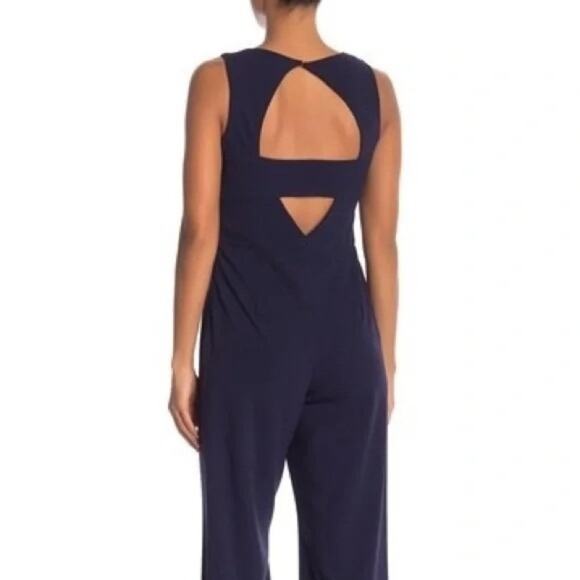 Marina NWT Navy Jumpsuit Wide Leg V Neck Evening Essential Sleeveless woman's 12 - Picture 2 of 10